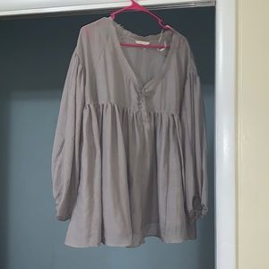 Easel flower top size s fits like a medium